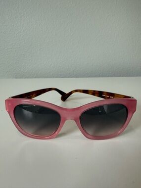 Kate Spade “Hello Sunshine” pink and tortoise shell sunnies - new with case!